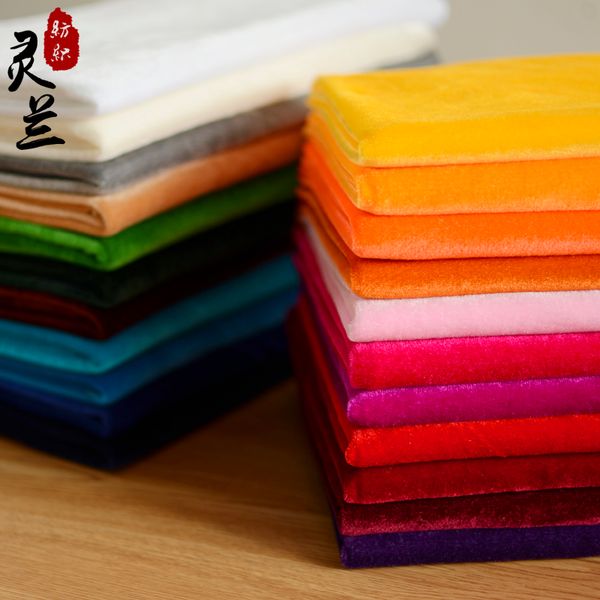 1.6*1m velvet fabric flannel thickened background cloth decoration curtains stall meeting table clothing warm winter solid color, Black;white
1.6*1m velvet fabric flannel thickened background cloth decoration curtains stall meeting table clothing warm winter solid color, Black;white