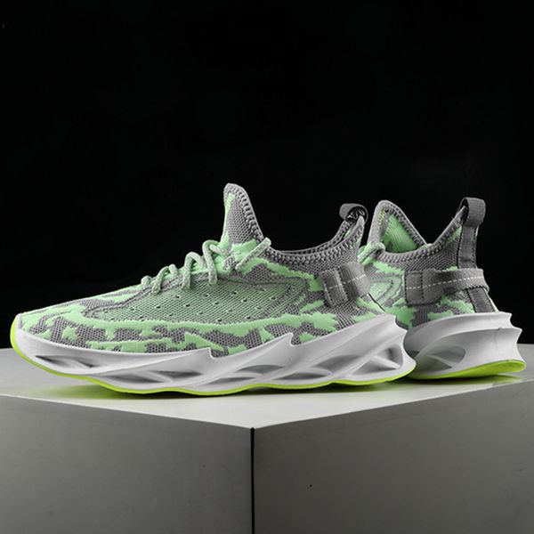 blade jogging running shoes men cushioning green sneakers breathable flying weave walking shoes summer trainers light footwear
blade jogging running shoes men cushioning green sneakers breathable flying weave walking shoes summer trainers light footwear