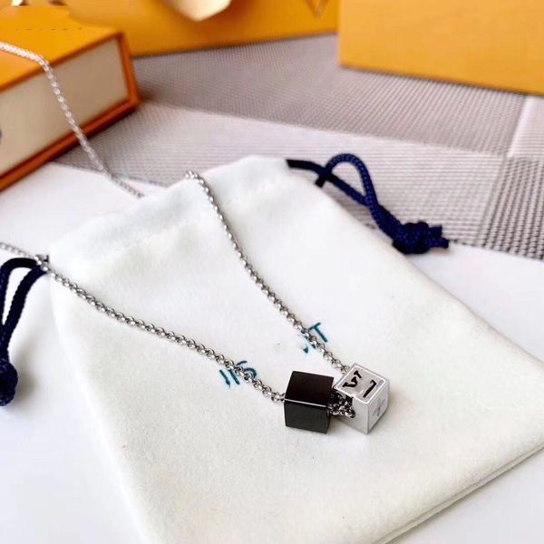 роскошные donkey новый стиль dice ожерелье простой мужчин и женщин пара титана стали ожерелье подруги ins стиль персонализированные аксессуа, Slivery;golden
роскошные donkey новый стиль dice ожерелье простой мужчин и женщин пара титана стали ожерелье подруги ins стиль персонализированные аксессуа, Slivery;golden