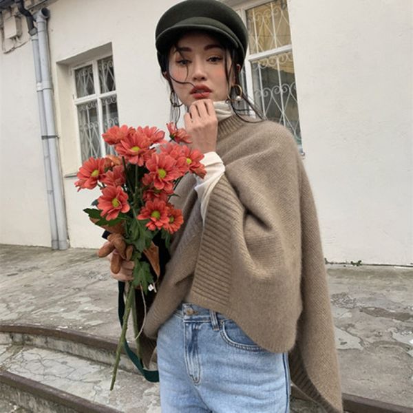 2019 auttum chic outwear batwing sleeve knitted women cloak style sweater solid casual loose female pullover, Black
2019 auttum chic outwear batwing sleeve knitted women cloak style sweater solid casual loose female pullover, Black
