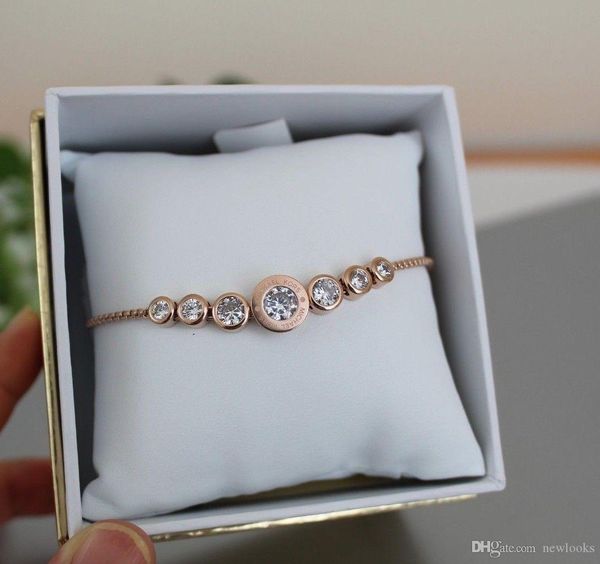 Design Rose Silver/18K Gold Luxury Zircon Crystal Charm Adjustable Bracelets For Women Men Gift Wedding Chain Bracelet Party Jewelry
Design Rose Silver/18K Gold Luxury Zircon Crystal Charm Adjustable Bracelets For Women Men Gift Wedding Chain Bracelet Party Jewelry