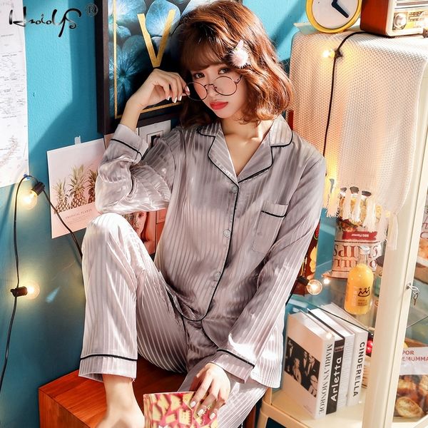 korea elegance satins silk pajamas sets women long sleeve stripe pyjamas two piece suit women pijamas homewear pyjamas suit, Blue;gray
korea elegance satins silk pajamas sets women long sleeve stripe pyjamas two piece suit women pijamas homewear pyjamas suit, Blue;gray