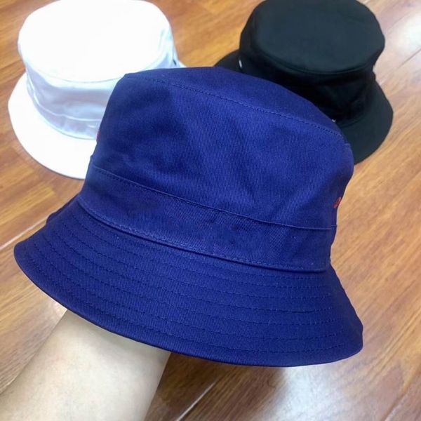 2020 new arrival cotton blue wide brim hats cap women's winter comfortable warm hats with box, Blue;gray
2020 new arrival cotton blue wide brim hats cap women's winter comfortable warm hats with box, Blue;gray