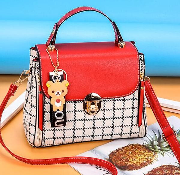 2019 new classic luxury famous design shoulder bag. eather handbag. and also have material fabric oblique bags
2019 new classic luxury famous design shoulder bag. eather handbag. and also have material fabric oblique bags
