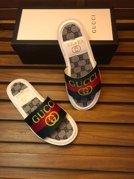 Chinelos whatsyan
Chinelos whatsyan