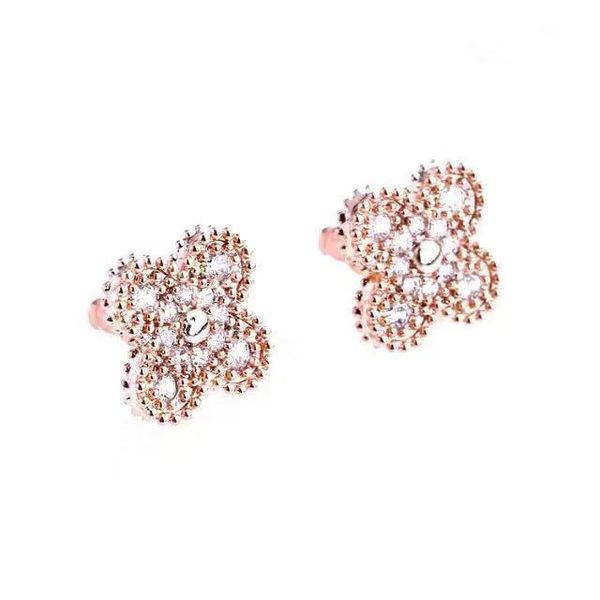 2020 fashion designer hoop earrings luxury designer jewelry women earrings high-quality single flower diamond earrings, Golden
2020 fashion designer hoop earrings luxury designer jewelry women earrings high-quality single flower diamond earrings, Golden