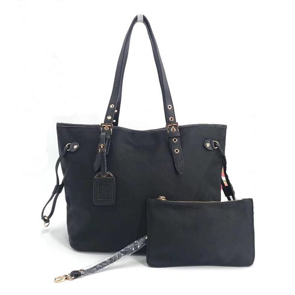 wholesale new large-capacity shopping bag parachute oxford dumpling waterproof mother-child bag classic fashion simple nylon mommy bag walle
wholesale new large-capacity shopping bag parachute oxford dumpling waterproof mother-child bag classic fashion simple nylon mommy bag walle