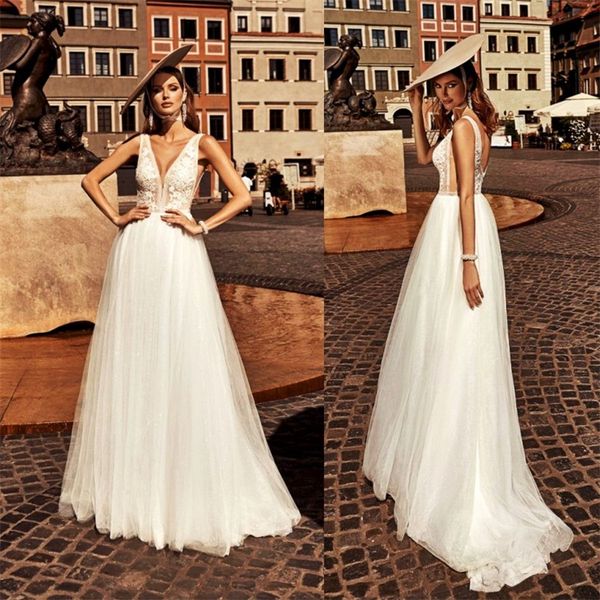2020 boho wedding dresses vintage v-neck sleeveless a-line bridal dress appliqued lace beach backless sweep train robes de mariée cheap, White
2020 boho wedding dresses vintage v-neck sleeveless a-line bridal dress appliqued lace beach backless sweep train robes de mariée cheap, White