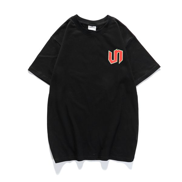 2020 designer men women shirt fashion luxury mens t-shirt short sleeve brand tees mens streetwear designer tees letter tees cva 2032703h, White
2020 designer men women shirt fashion luxury mens t-shirt short sleeve brand tees mens streetwear designer tees letter tees cva 2032703h, White