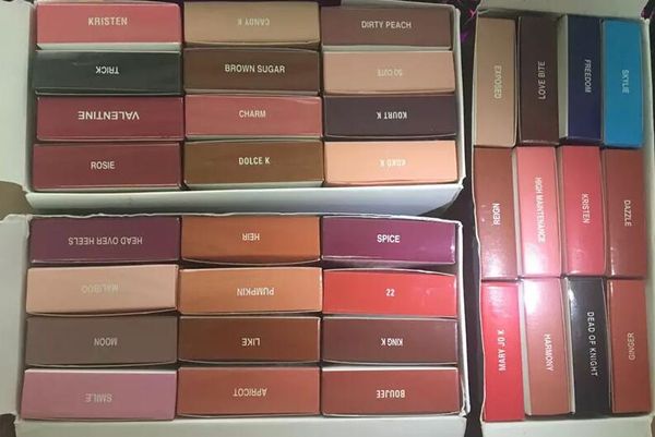 ¡¡¡en stock kl lips cosmetics lip kit por jenner matte lip gloss 40 colores lápiz labial lÃquido lÃquido delineador de labios
¡¡¡en stock kl lips cosmetics lip kit por jenner matte lip gloss 40 colores lápiz labial lÃquido lÃquido delineador de labios