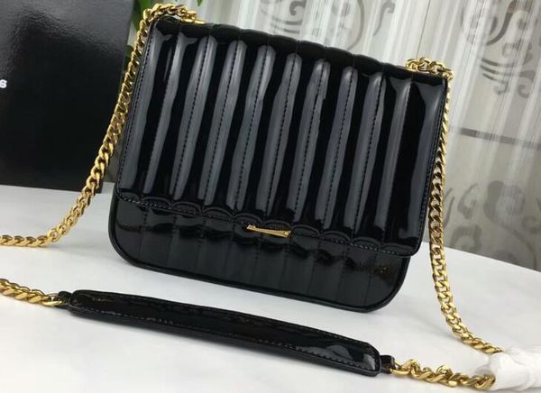 3a quality 532595 21cm vicky large matelasse patent leather shoulder bag for women,with dust bag,dhl ing
3a quality 532595 21cm vicky large matelasse patent leather shoulder bag for women,with dust bag,dhl ing