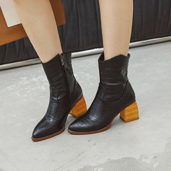 vintage snakeskin ankle boots for women fashion zipper leather waterproof snow boots women shoes square heel platform, Black
vintage snakeskin ankle boots for women fashion zipper leather waterproof snow boots women shoes square heel platform, Black