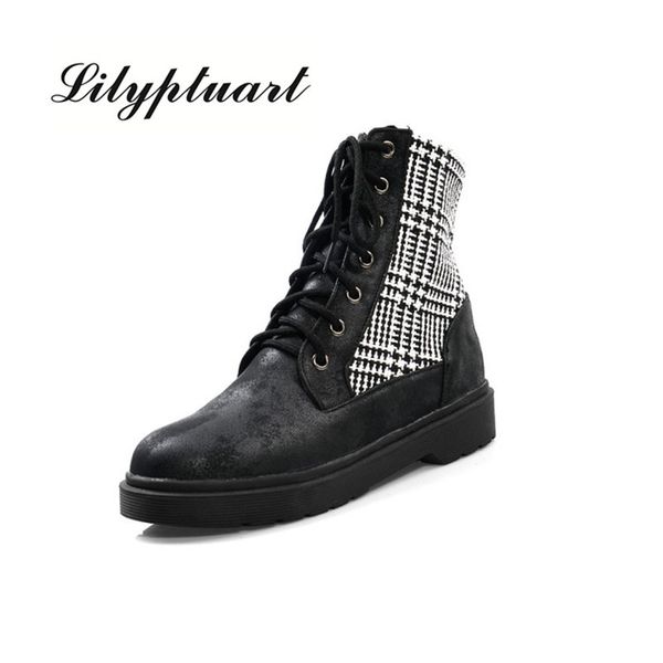 large size women's shoes 34-43 european station autumn and winter new women's boots flat bottom with laced british booties, Black
large size women's shoes 34-43 european station autumn and winter new women's boots flat bottom with laced british booties, Black