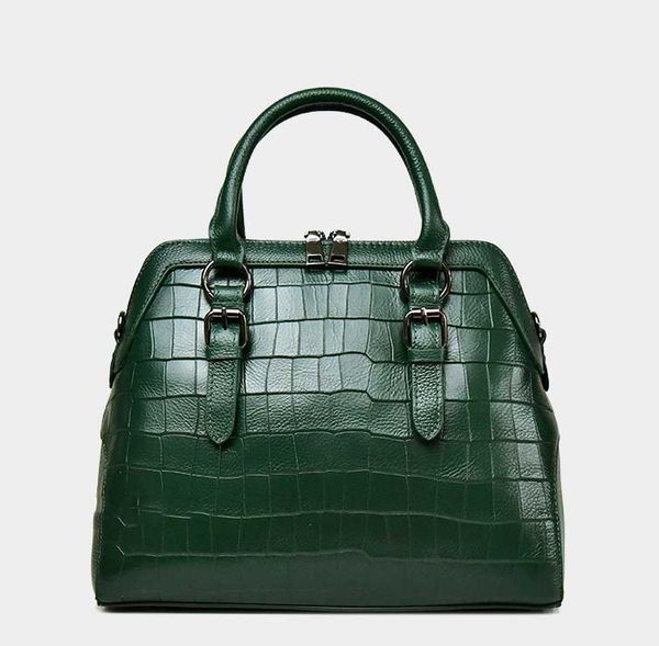 designer-new fashionable crocodile pattern leather cowhide lady shell handbag with shoulder slanting
designer-new fashionable crocodile pattern leather cowhide lady shell handbag with shoulder slanting