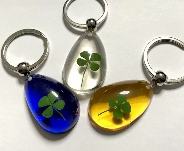 yqtdmy dozen real four leaf clover key ring/key chain 3 colors drop back bootom, Slivery;golden
yqtdmy dozen real four leaf clover key ring/key chain 3 colors drop back bootom, Slivery;golden