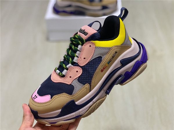 fast delivery paris brand high version women's shoes luxury design platform casual men's shoes increase couples triple s sneakers, Black
fast delivery paris brand high version women's shoes luxury design platform casual men's shoes increase couples triple s sneakers, Black