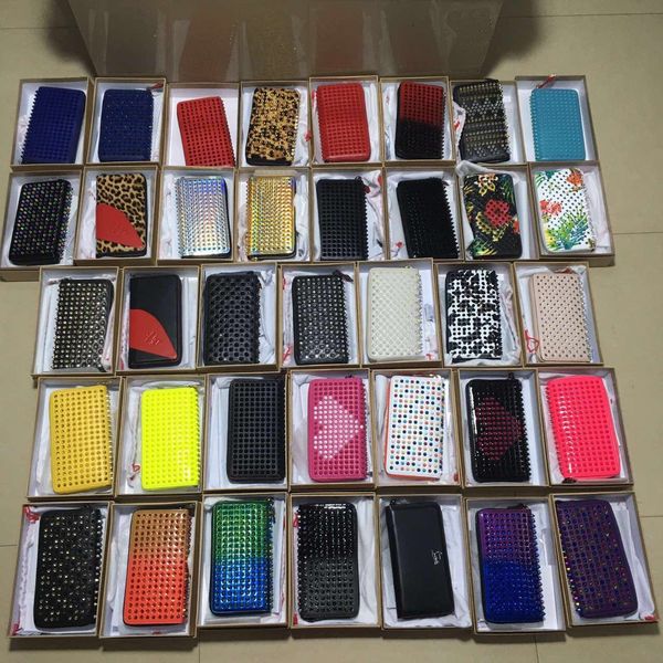 red soled shoes black red edge wallet embossed rivet gun nail color pearl long section clutch tide, Red;black
red soled shoes black red edge wallet embossed rivet gun nail color pearl long section clutch tide, Red;black