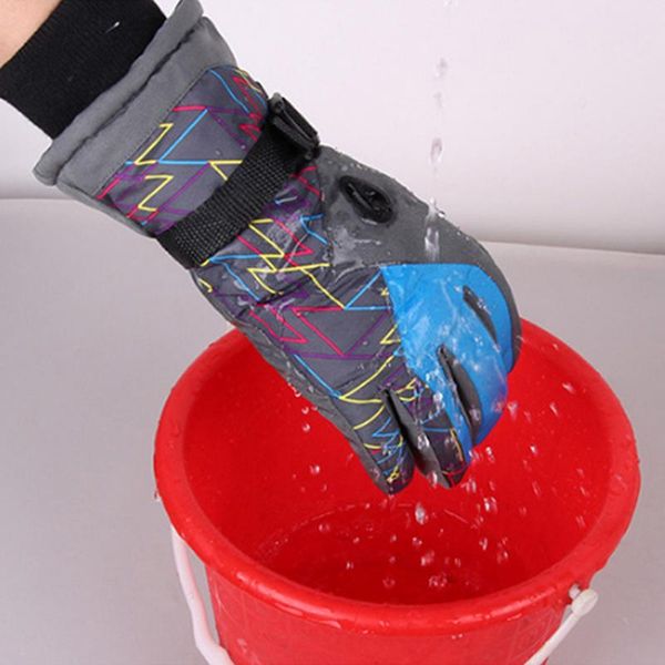 warm ski gloves five finger glove for men female and male couples type cold proof and non slip for autumn winter
warm ski gloves five finger glove for men female and male couples type cold proof and non slip for autumn winter