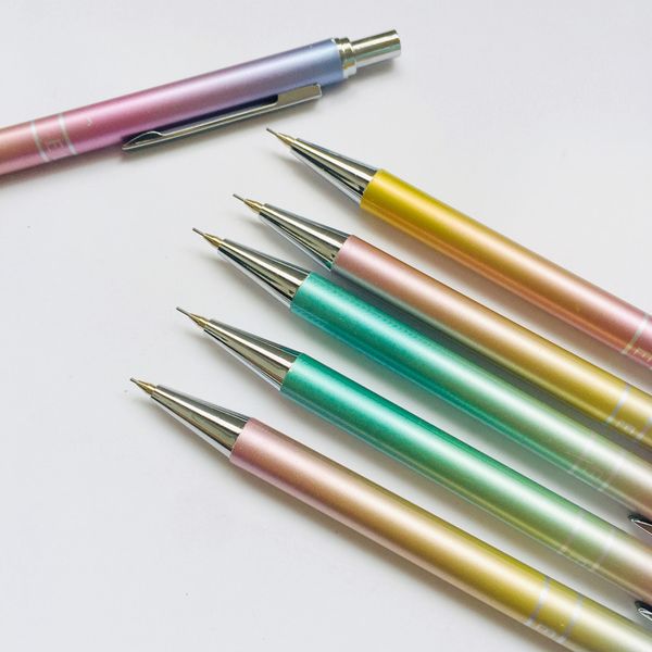 0.5mm rainbow gradient mechanical pencil student pencil automatic pen for kid school office supply escolar papelaria, Blue;orange 
0.5mm rainbow gradient mechanical pencil student pencil automatic pen for kid school office supply escolar papelaria, Blue;orange