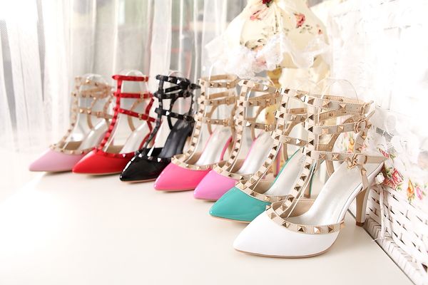 women high heels designer dress shoes party rivets girls pointed toe shoes buckle platform pumps wedding shoes withbox, Black
women high heels designer dress shoes party rivets girls pointed toe shoes buckle platform pumps wedding shoes withbox, Black
