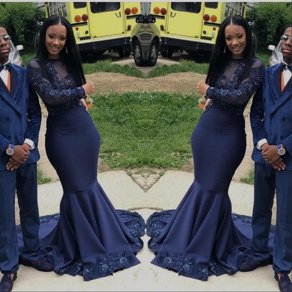 navy blue keyhole neck long sleeves prom dresses 2019 see through sheer lace applique plus size evening gowns for black girl party dress
navy blue keyhole neck long sleeves prom dresses 2019 see through sheer lace applique plus size evening gowns for black girl party dress