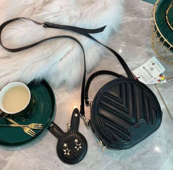 designer women handbag luxury lady crossbody with rabbit pendant new style shoulder bags classic m letter#6
designer women handbag luxury lady crossbody with rabbit pendant new style shoulder bags classic m letter#6