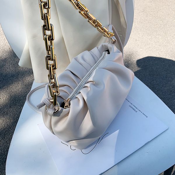 new original design fashion handbag & elegant chain crossbody bag shoulder bag width 29cm height 15cm thickness 10cm
new original design fashion handbag & elegant chain crossbody bag shoulder bag width 29cm height 15cm thickness 10cm