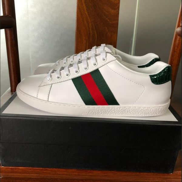 2019 Embroidered Top Quality StripeDesigner Shoes Mens Womens ACE Genuine Leather Designer Sneakers White Luxury Brand Casual Shoes
2019 Embroidered Top Quality StripeDesigner Shoes Mens Womens ACE Genuine Leather Designer Sneakers White Luxury Brand Casual Shoes