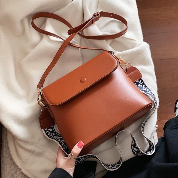 spring and summer bucket bag women's new style shoulder bag glorious large capacity broadband shoulder
spring and summer bucket bag women's new style shoulder bag glorious large capacity broadband shoulder