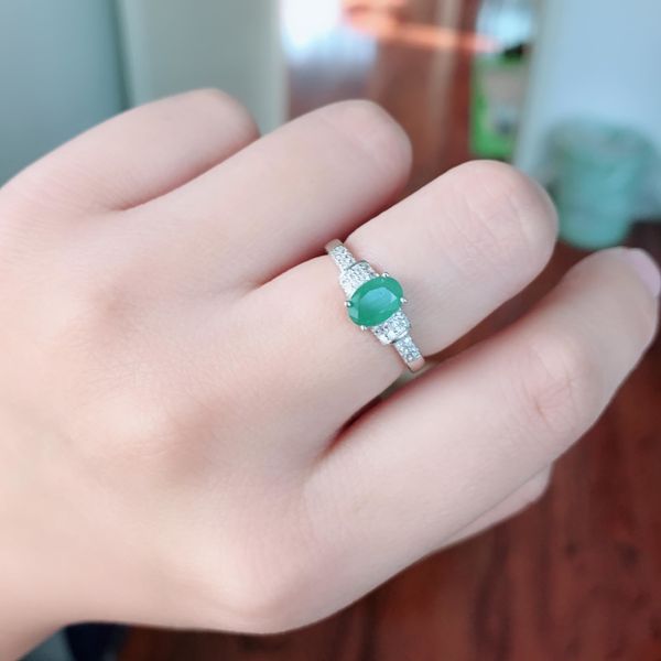 columbia mining area, natural emerald ring, 925 sterling silver, women's high-end colorful jewelry cj191210, Slivery;golden
columbia mining area, natural emerald ring, 925 sterling silver, women's high-end colorful jewelry cj191210, Slivery;golden
