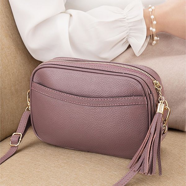genuine leather shoulder bags for women luxury handbag tassel fashion ladies totes messenger crossbody bag female party purse t200509
genuine leather shoulder bags for women luxury handbag tassel fashion ladies totes messenger crossbody bag female party purse t200509