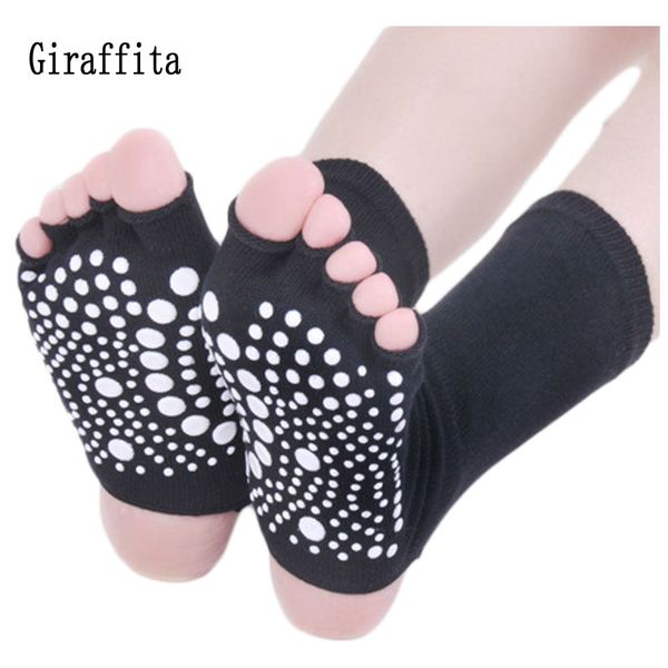 new 2019 cotton five fingers toes yoga socks anti-slip ladies cotton sports massage non slip grip female toe socks practical, Black
new 2019 cotton five fingers toes yoga socks anti-slip ladies cotton sports massage non slip grip female toe socks practical, Black