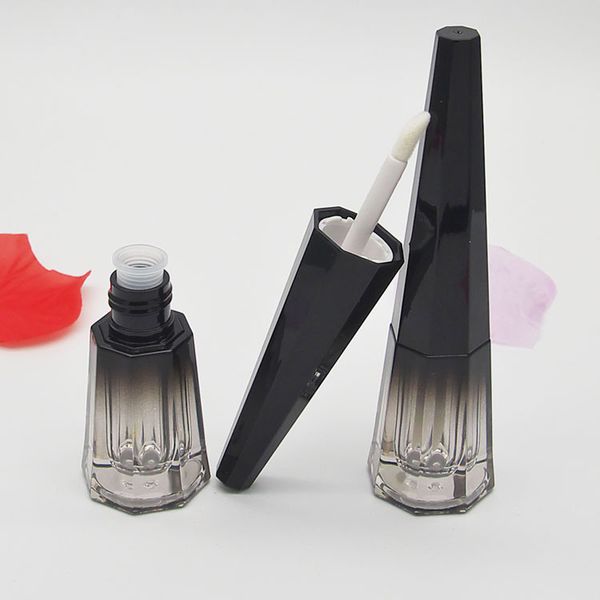 3 мл конусной форма empty lip gloss tube градиент черных примеры бутылка cosmetic контейнер lip glaze упаковка
3 мл конусной форма empty lip gloss tube градиент черных примеры бутылка cosmetic контейнер lip glaze упаковка