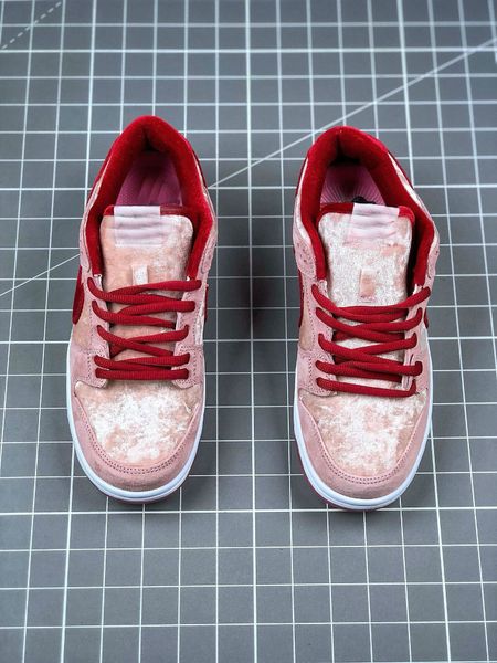 wholesale 2020 new raspberry purple egg shadow road trip valentine skateboard sho sb dunk low valentine's day j26 women men sneakers
wholesale 2020 new raspberry purple egg shadow road trip valentine skateboard sho sb dunk low valentine's day j26 women men sneakers