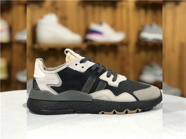 2020 new release nite jogger running shoes for men women realboost core green black red 3m reflective designer sports sneakers eur12
2020 new release nite jogger running shoes for men women realboost core green black red 3m reflective designer sports sneakers eur12
