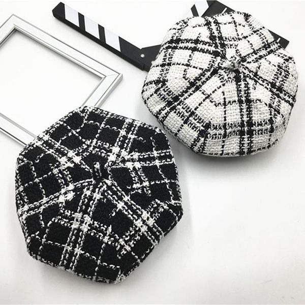 2020 new soft beret trend french berets for women fitted flat plaid beret hat white black tartan check beanies boina, Blue;gray
2020 new soft beret trend french berets for women fitted flat plaid beret hat white black tartan check beanies boina, Blue;gray