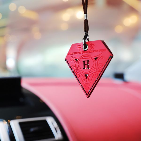 personalized authentic leather triangle car air freshner car diffuser accessory pendant perfume
personalized authentic leather triangle car air freshner car diffuser accessory pendant perfume