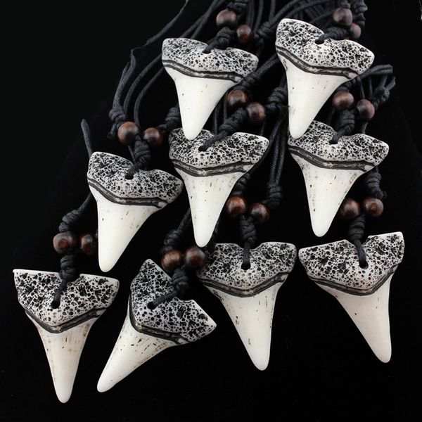 wholesale lot 12pcs imitation yak bone carving shark tooth charm pendant wood beads necklace amulet gift mn158, Silver
wholesale lot 12pcs imitation yak bone carving shark tooth charm pendant wood beads necklace amulet gift mn158, Silver