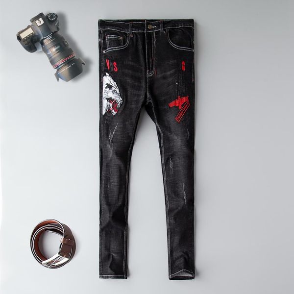 2019 gothic brand jeans men straight slim fit black 3d embroidery plus size 29-38 homme denim trousers cotton male jeans pants, Blue
2019 gothic brand jeans men straight slim fit black 3d embroidery plus size 29-38 homme denim trousers cotton male jeans pants, Blue
