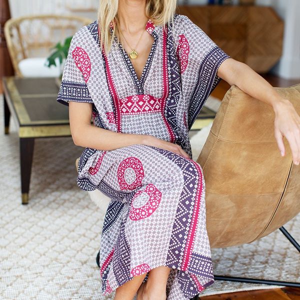 bikini cover up beach pareos woman covered pareo and dresses ups bathing dress print outside smock upper garment skirt polyester, Blue;gray
bikini cover up beach pareos woman covered pareo and dresses ups bathing dress print outside smock upper garment skirt polyester, Blue;gray