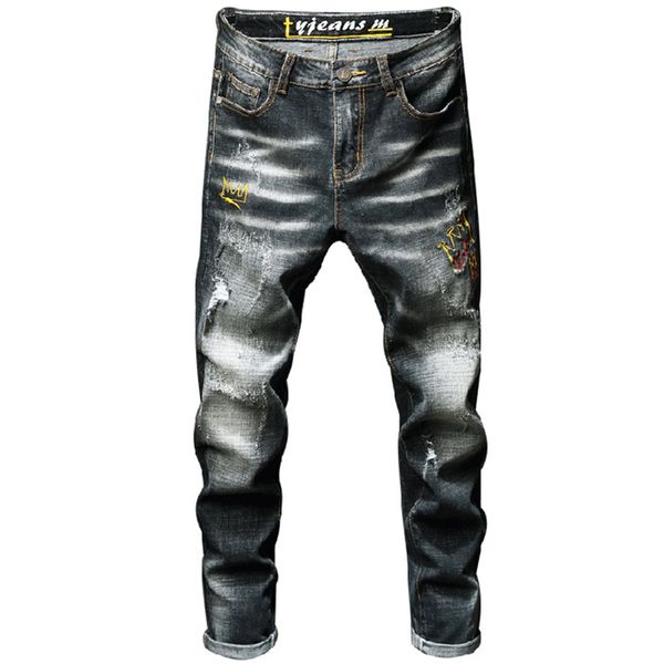 2020 spring youth jeans mens straight stretch little feet skinny embroidery denim tide hole jeans men pants trousers,es680, Blue
2020 spring youth jeans mens straight stretch little feet skinny embroidery denim tide hole jeans men pants trousers,es680, Blue