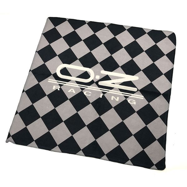 35*35cm car wash microfiber towel car cleaning drying cloth hemming care cloth for o.z octavia a5 fabia superb styling
35*35cm car wash microfiber towel car cleaning drying cloth hemming care cloth for o.z octavia a5 fabia superb styling