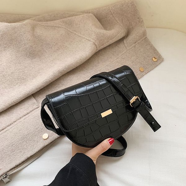 elegant crocodile pattern crossbody bag for women half round pure black pu leather handbag summer should bag shopping
elegant crocodile pattern crossbody bag for women half round pure black pu leather handbag summer should bag shopping