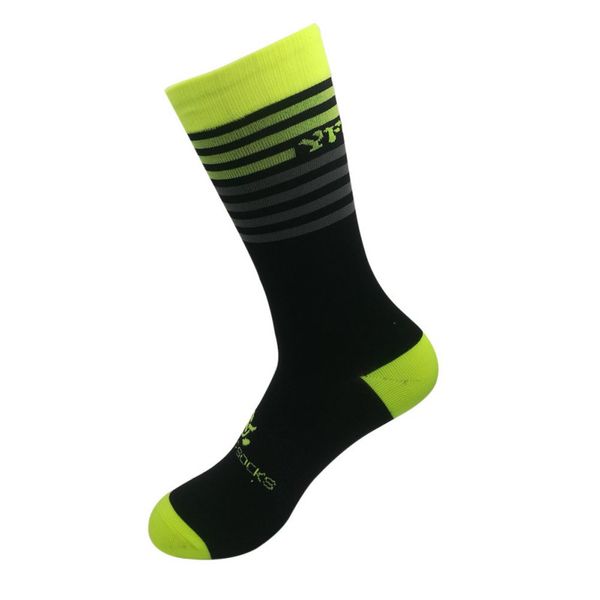 2018 men professional cycling socks outdoor sports basketball football running bike breathable socks 40-45 yards, Black
2018 men professional cycling socks outdoor sports basketball football running bike breathable socks 40-45 yards, Black