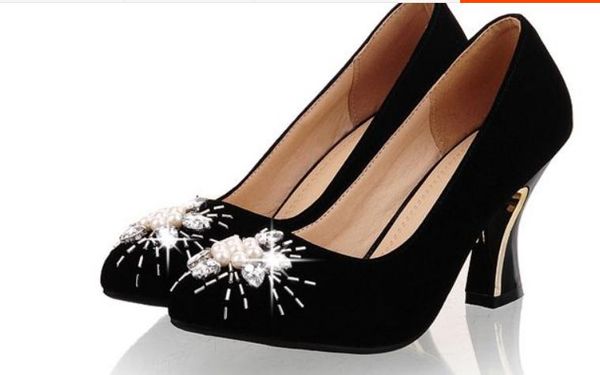 2019 women's shoes in spring and autumn with new style high heel coarse heel round head water drill suede #200, Black
2019 women's shoes in spring and autumn with new style high heel coarse heel round head water drill suede #200, Black
