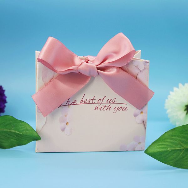 200pcs/lot high-end ribbon gift bag simple candy bag wedding gift wedding candy box paper
200pcs/lot high-end ribbon gift bag simple candy bag wedding gift wedding candy box paper