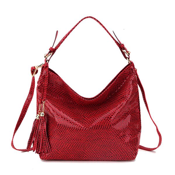 snake leather women shoulder bag female serpentine pattern hobos bag tassel women handbag big red hand bags
snake leather women shoulder bag female serpentine pattern hobos bag tassel women handbag big red hand bags
