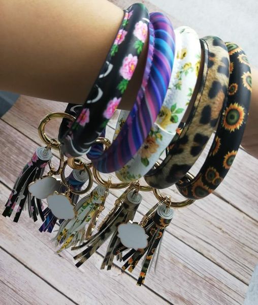 горячий продавать эмаль вензеля пробелы quatrefoil pu кожа большие o keyring браслеты браслеты для женщин кожа кисточкой подвеска для автомо, Golden;silver
горячий продавать эмаль вензеля пробелы quatrefoil pu кожа большие o keyring браслеты браслеты для женщин кожа кисточкой подвеска для автомо, Golden;silver