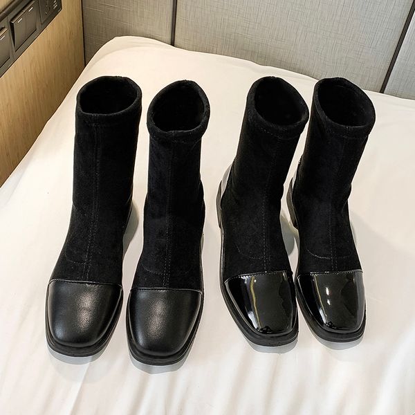 rock shoes woman lace up winter boots lady luxury designer boots-women ankle booties women low heels booties 2020 rubber, Black
rock shoes woman lace up winter boots lady luxury designer boots-women ankle booties women low heels booties 2020 rubber, Black