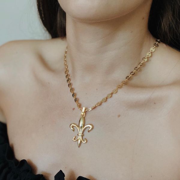 gulce dereli, lily charm bead chain necklace, chain necklace, gift box, gold/silver plated
gulce dereli, lily charm bead chain necklace, chain necklace, gift box, gold/silver plated